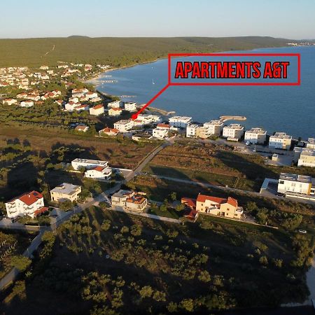 Apartments A&T ซูโกชัน ภายนอก รูปภาพ